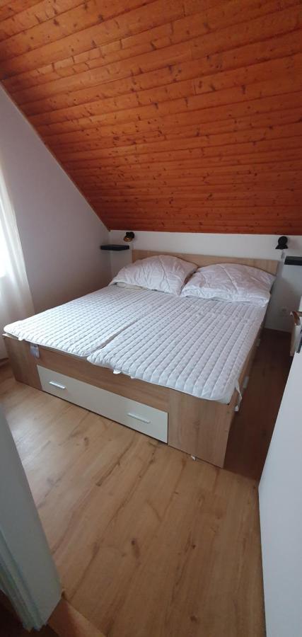 Forrest Apartman Gyenesdiás المظهر الخارجي الصورة