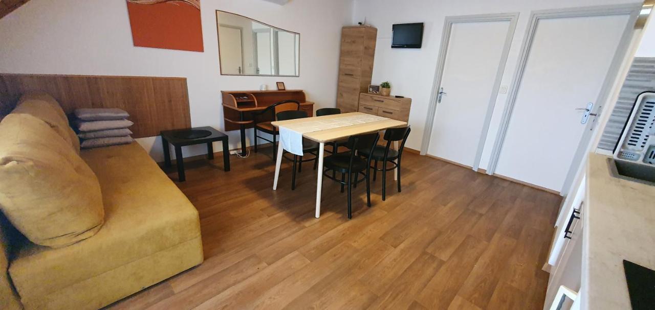 Forrest Apartman Gyenesdiás المظهر الخارجي الصورة